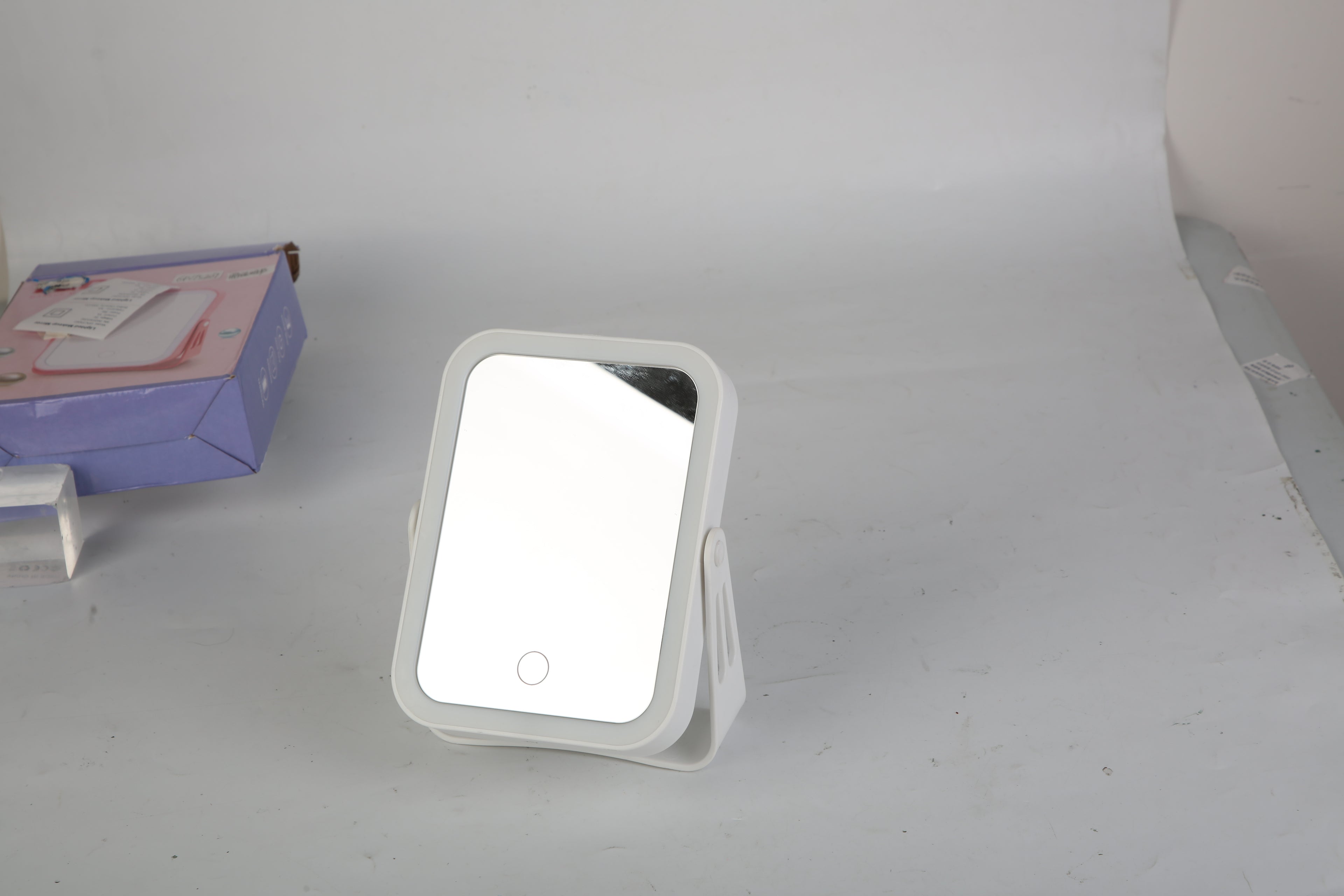 Magnifying Led Makeup Mirror